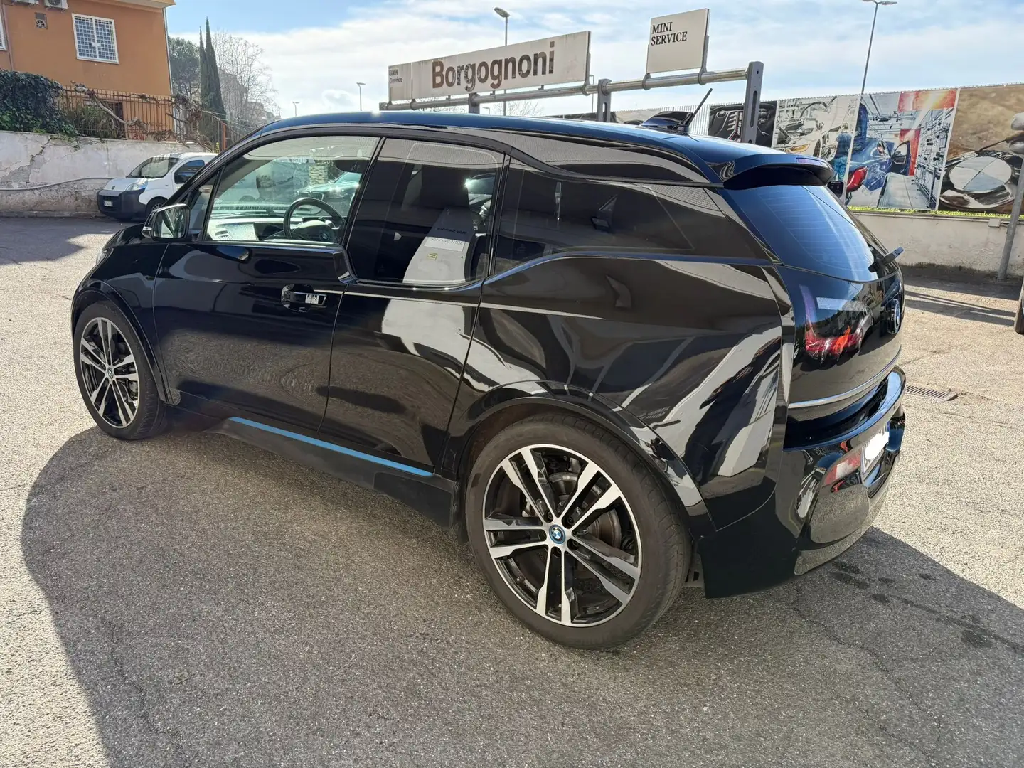 BMW i3 i3s 120Ah Advantage Negro - 1