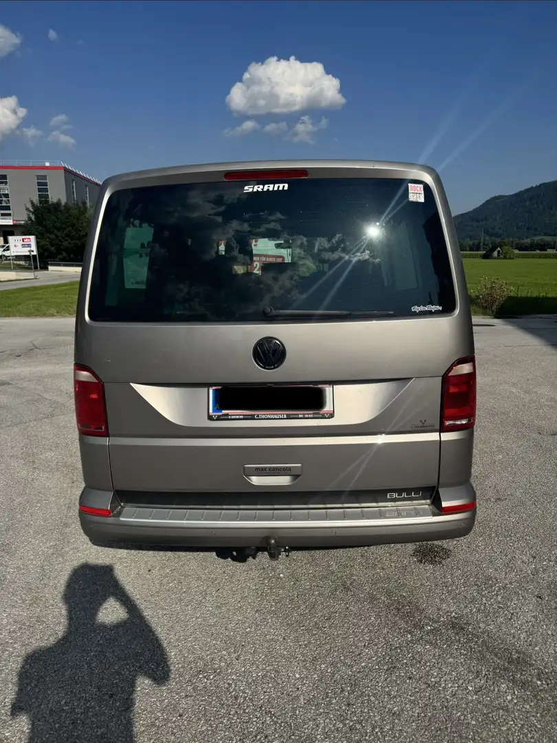 Volkswagen T6 Multivan Edition 2,0 TDI 4Motion DSG Grau - 2
