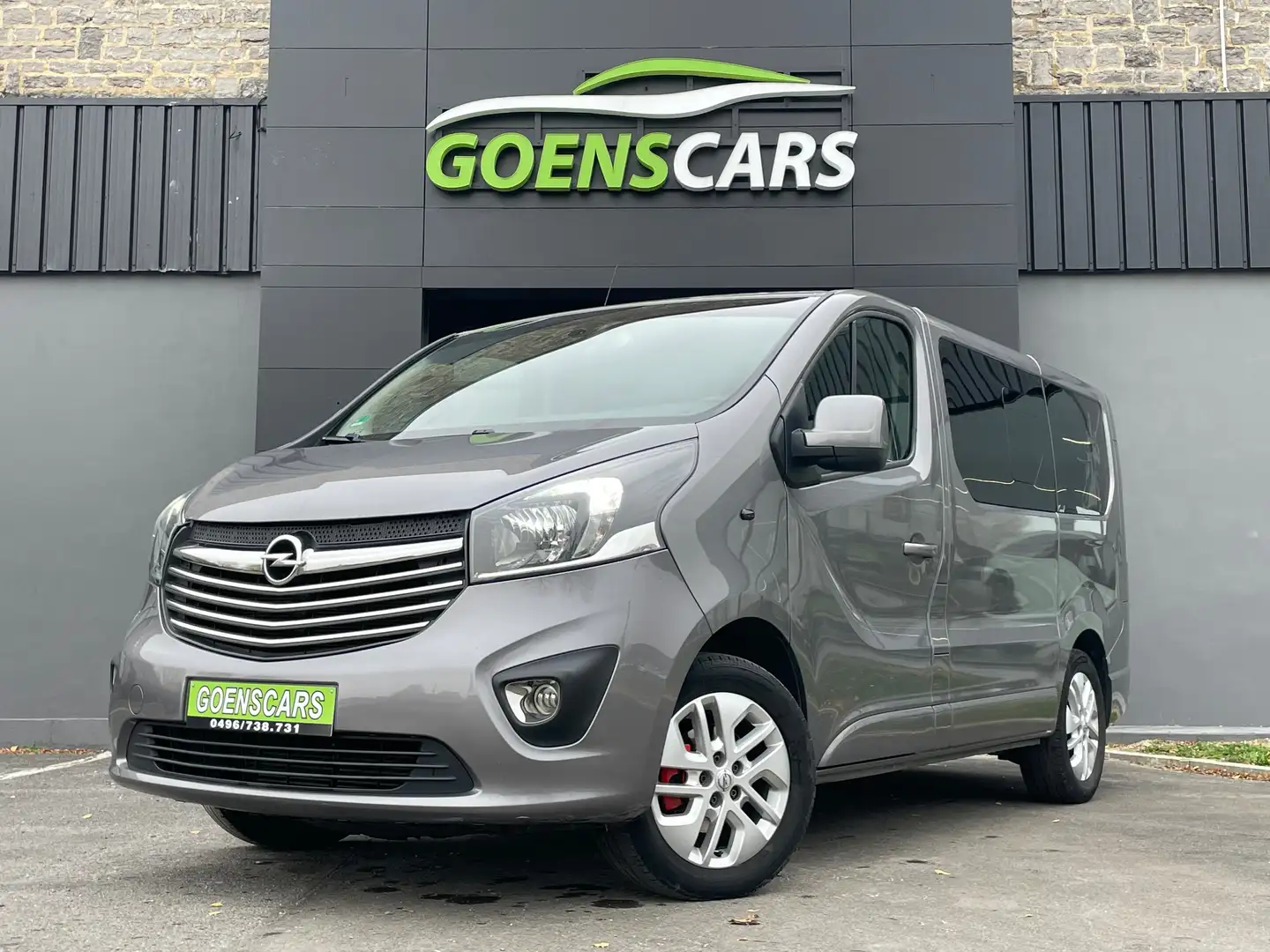 Opel Vivaro Vivaro Tour 1.6CDTi 8 PLACES, Cruise, GARANTIE !! Grau - 1