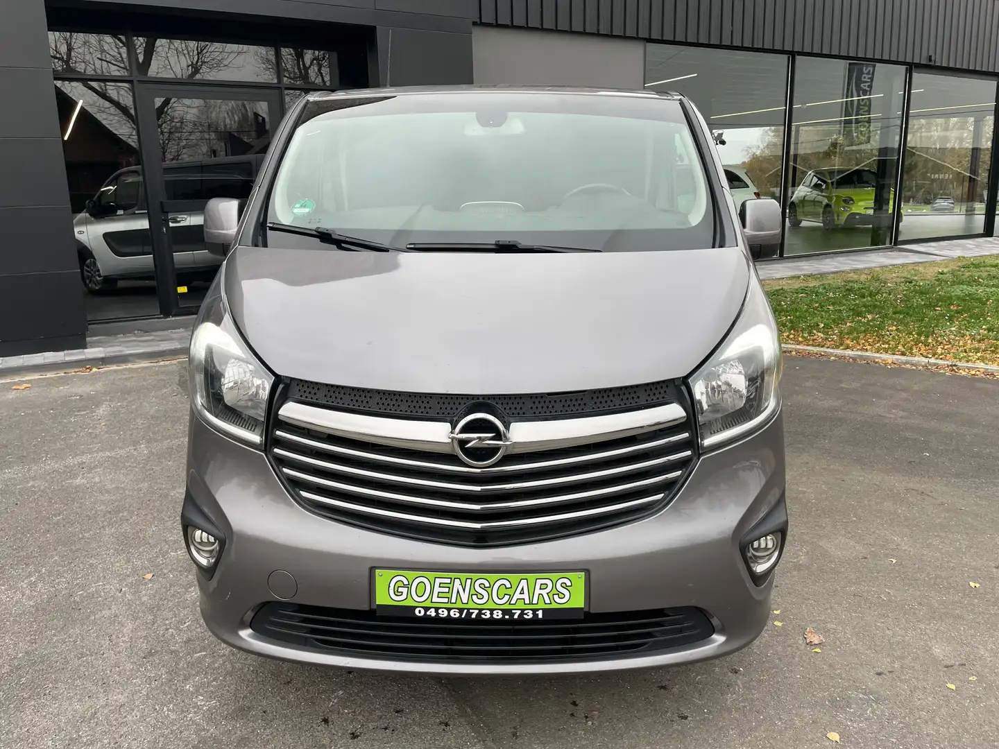 Opel Vivaro Vivaro Tour 1.6CDTi 8 PLACES, Cruise, GARANTIE !! Grau - 2