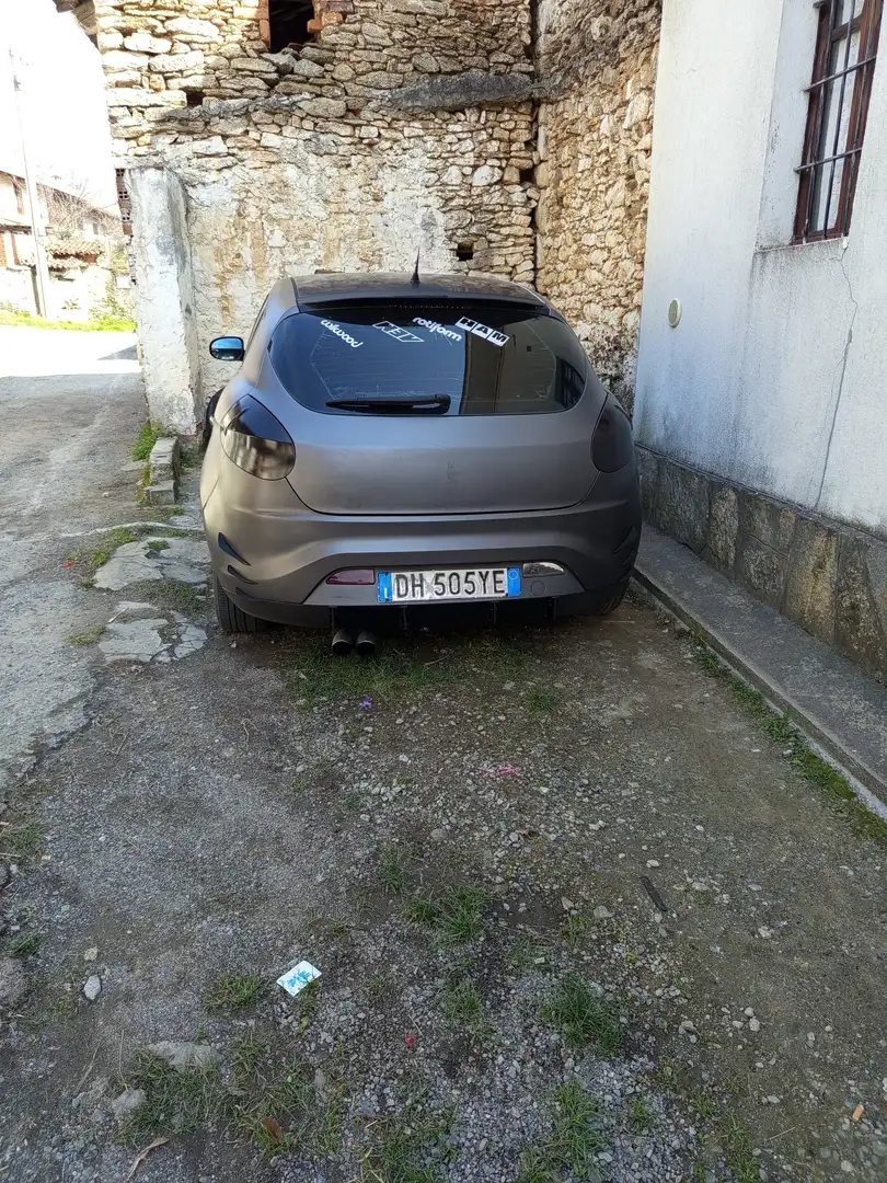Fiat Bravo 1.9 mjt Dynamic - 2