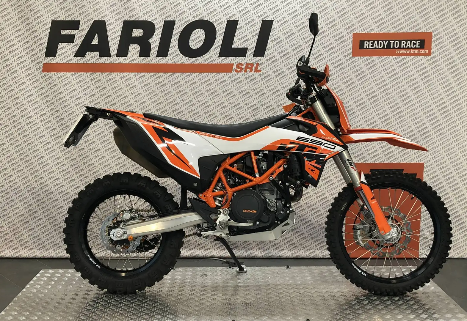 KTM 690 Enduro - 1