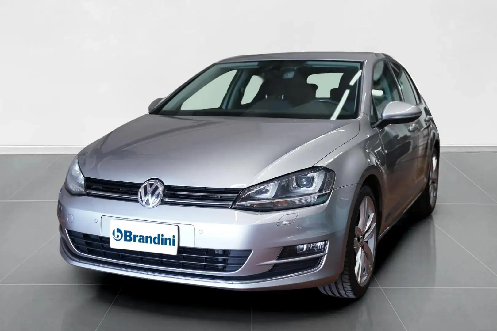 Volkswagen Golf 5 Porte 1.6 TDI BlueMotion Business Gris - 1