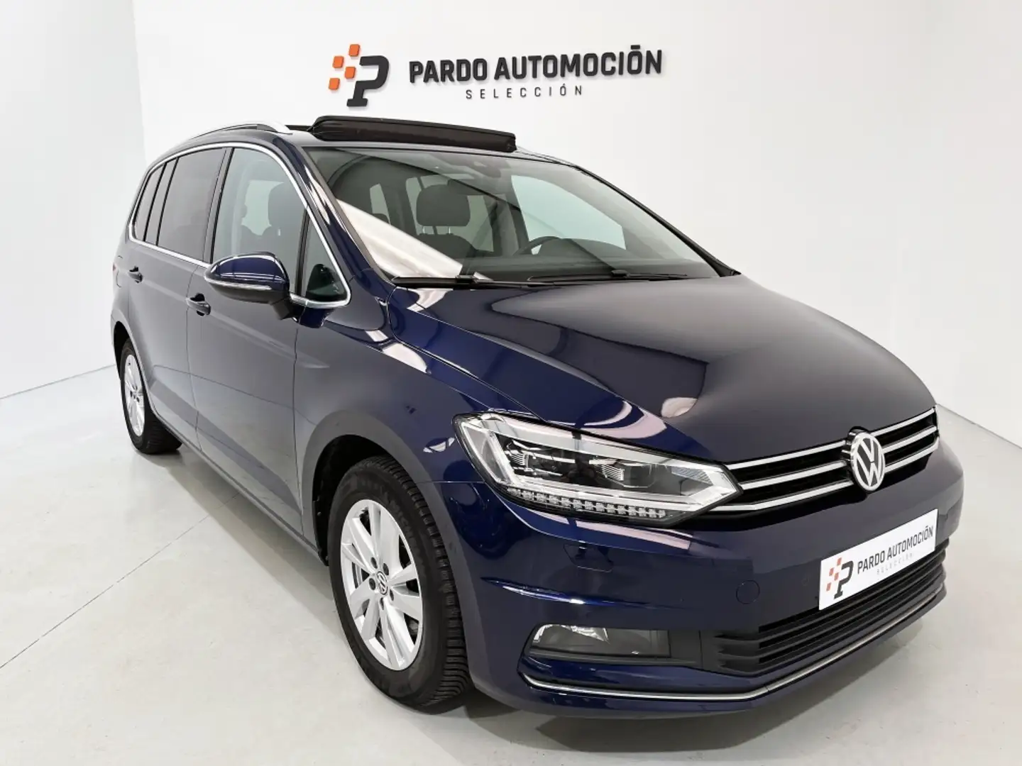 Volkswagen Touran 2.0TDI CR BMT Advance DSG7 85kW Blauw - 1