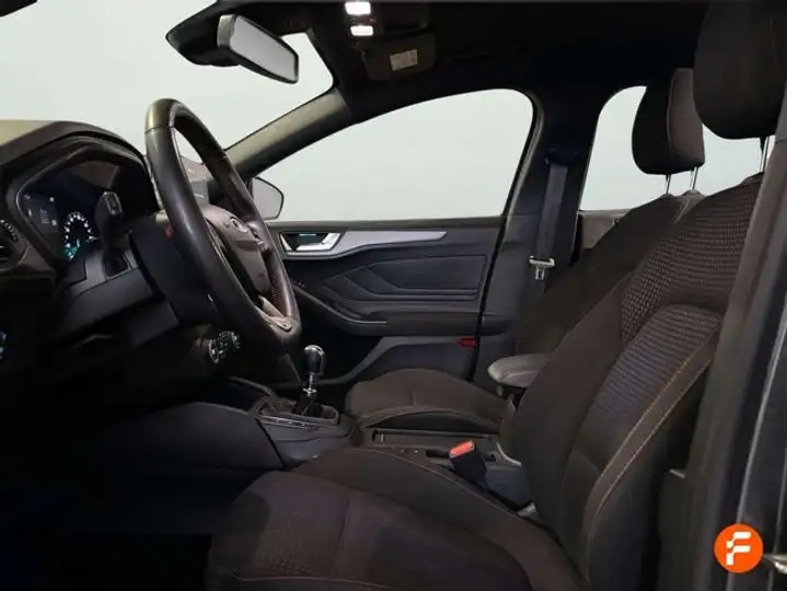 Ford Focus 2022, foto 14