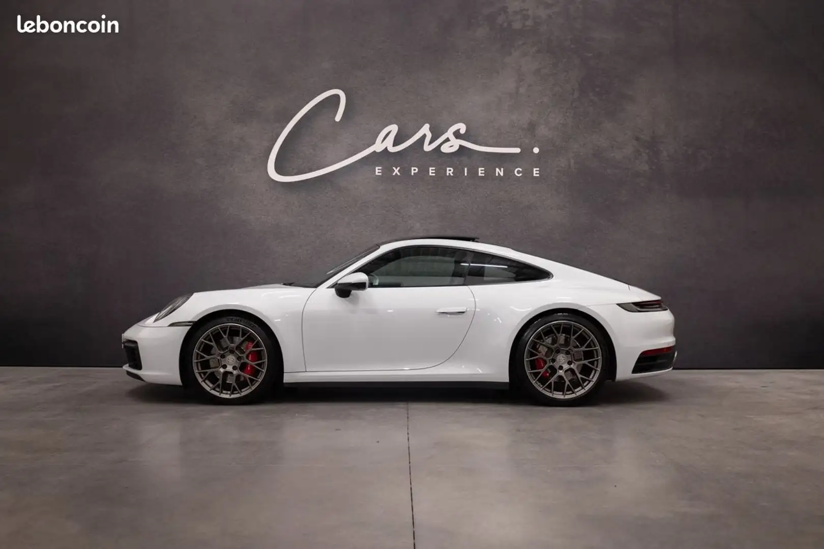 Porsche 992 992 Carrera S 3.0 450 cv TOIT PANO – ECHAPPEMENT SPORT JANTES RS SPYDER BOSE- CAMERA 360° PDLS+ à partir de 975 mois avec Weiß - 2