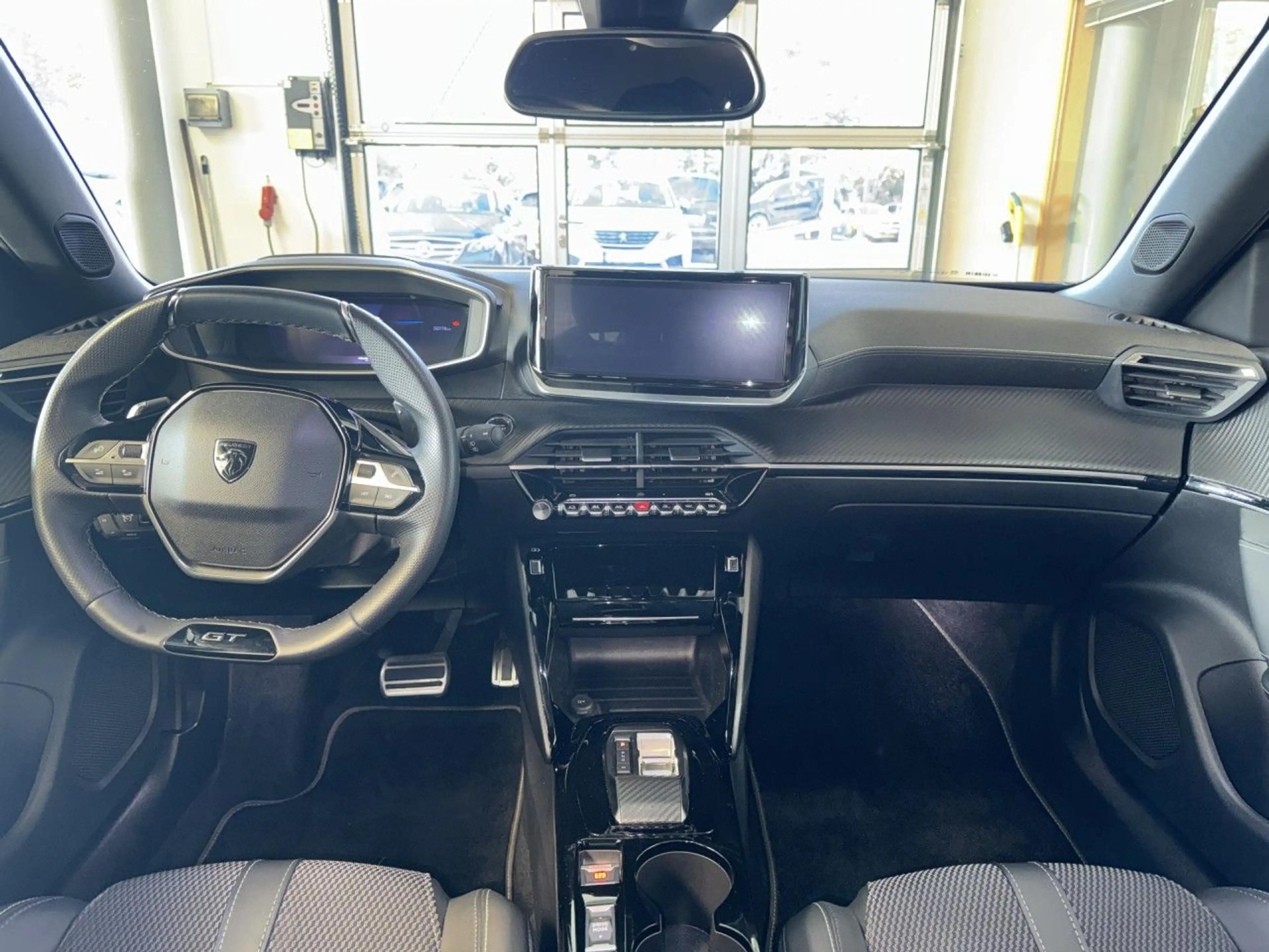 Peugeot 2008 Hybrid 145 GT, Kamera, ACC, LED! Bluetooth — photo 13