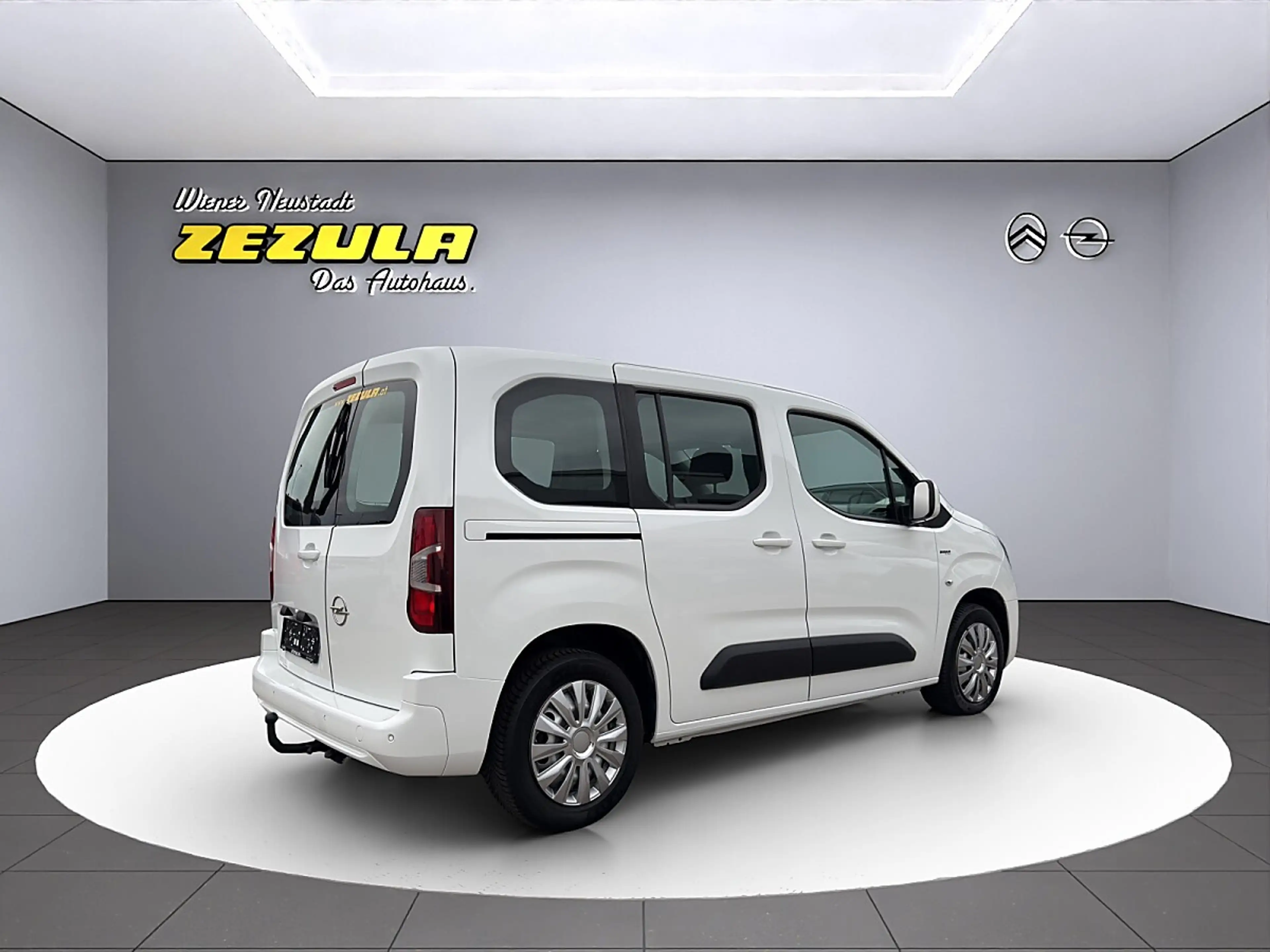 Opel Combo Life 1,5 CDTI BlueInj. L L1H1 Edition S/S — photo 5