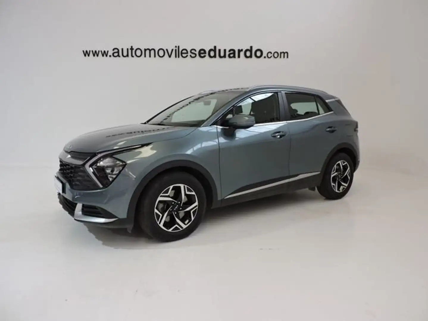 Kia Sportage 1.6 CRDi MHEV Tech DCT 136 Gris - 1