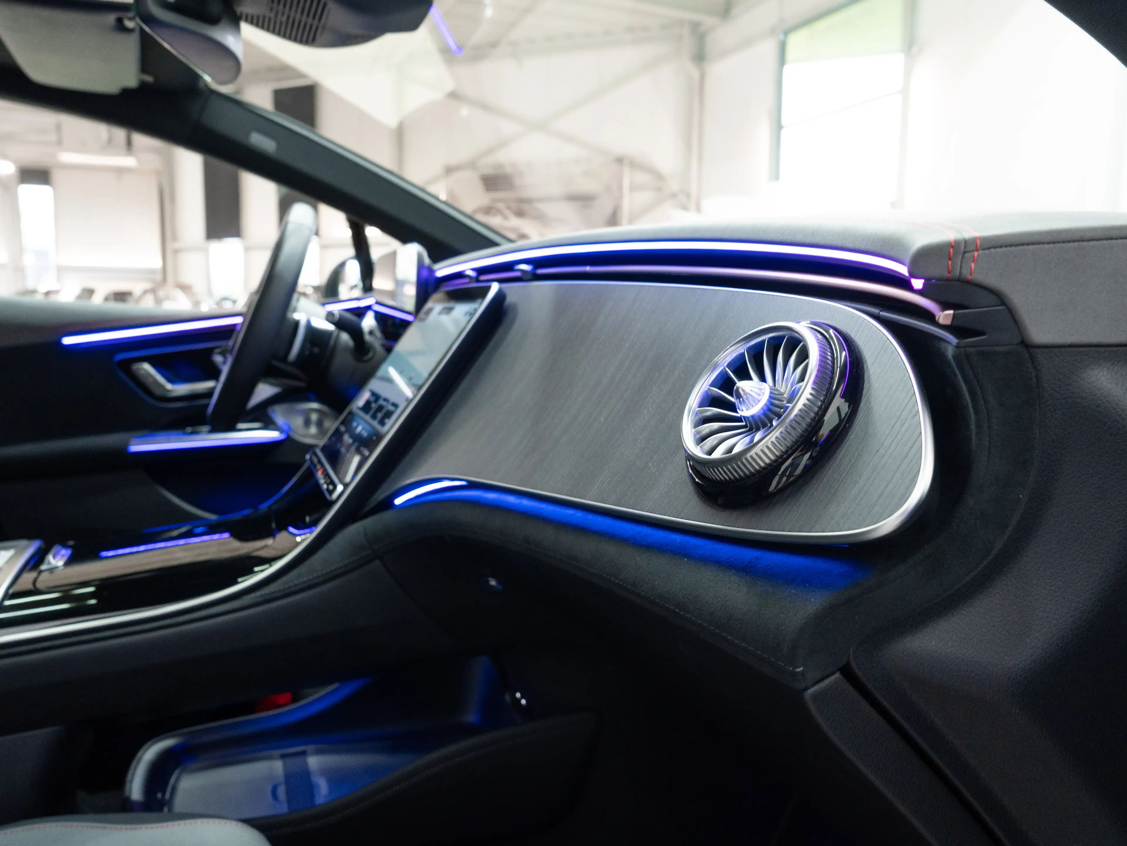 Mercedes-Benz EQE 350 4Matic AMG Premium Night PANO Achterassturing — photo 12