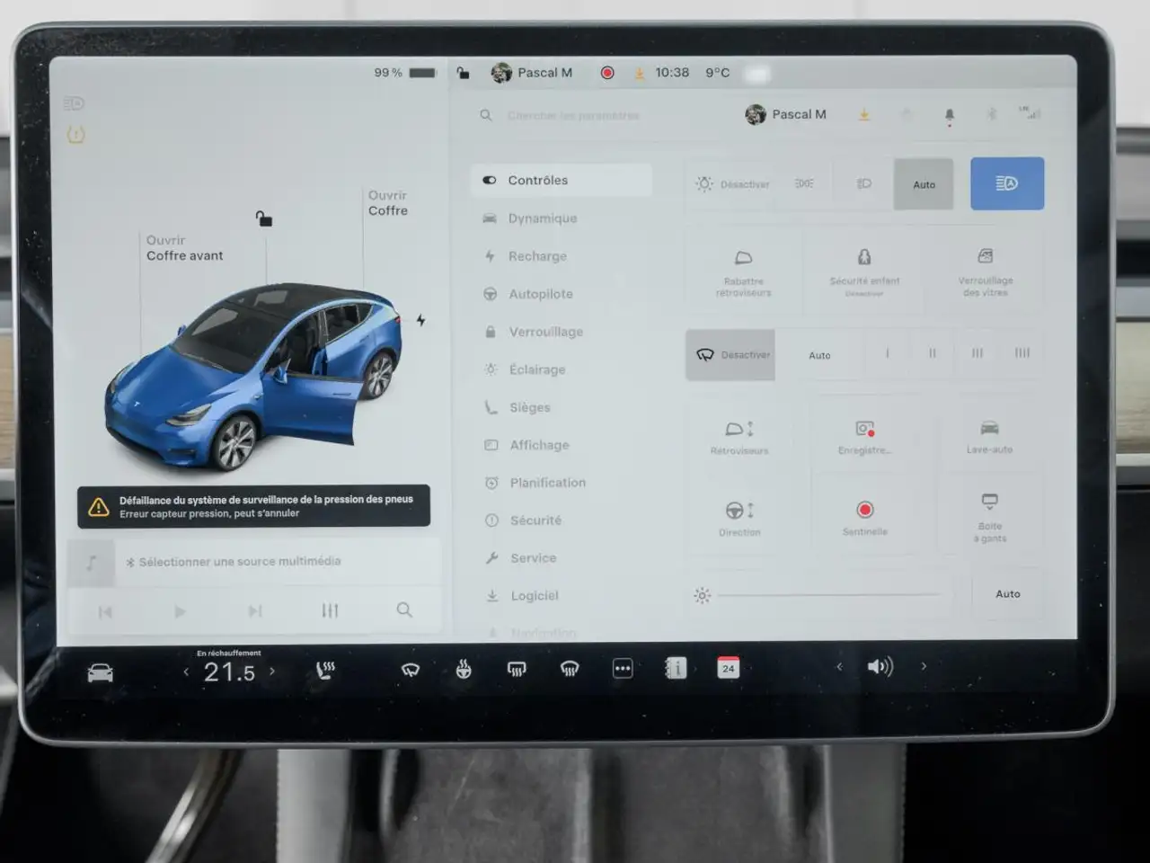 Tesla Model Y снимка Tesla Model Y