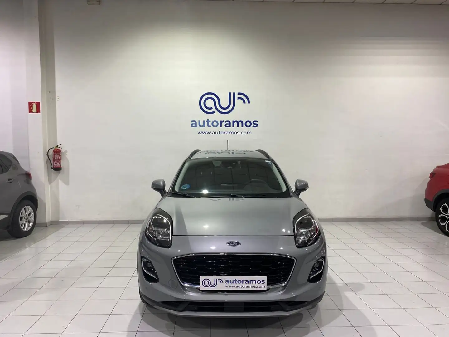 Ford Puma 1.0  ECOBOOST 92KW MHEV TITANIUM 125 5P Grijs - 2