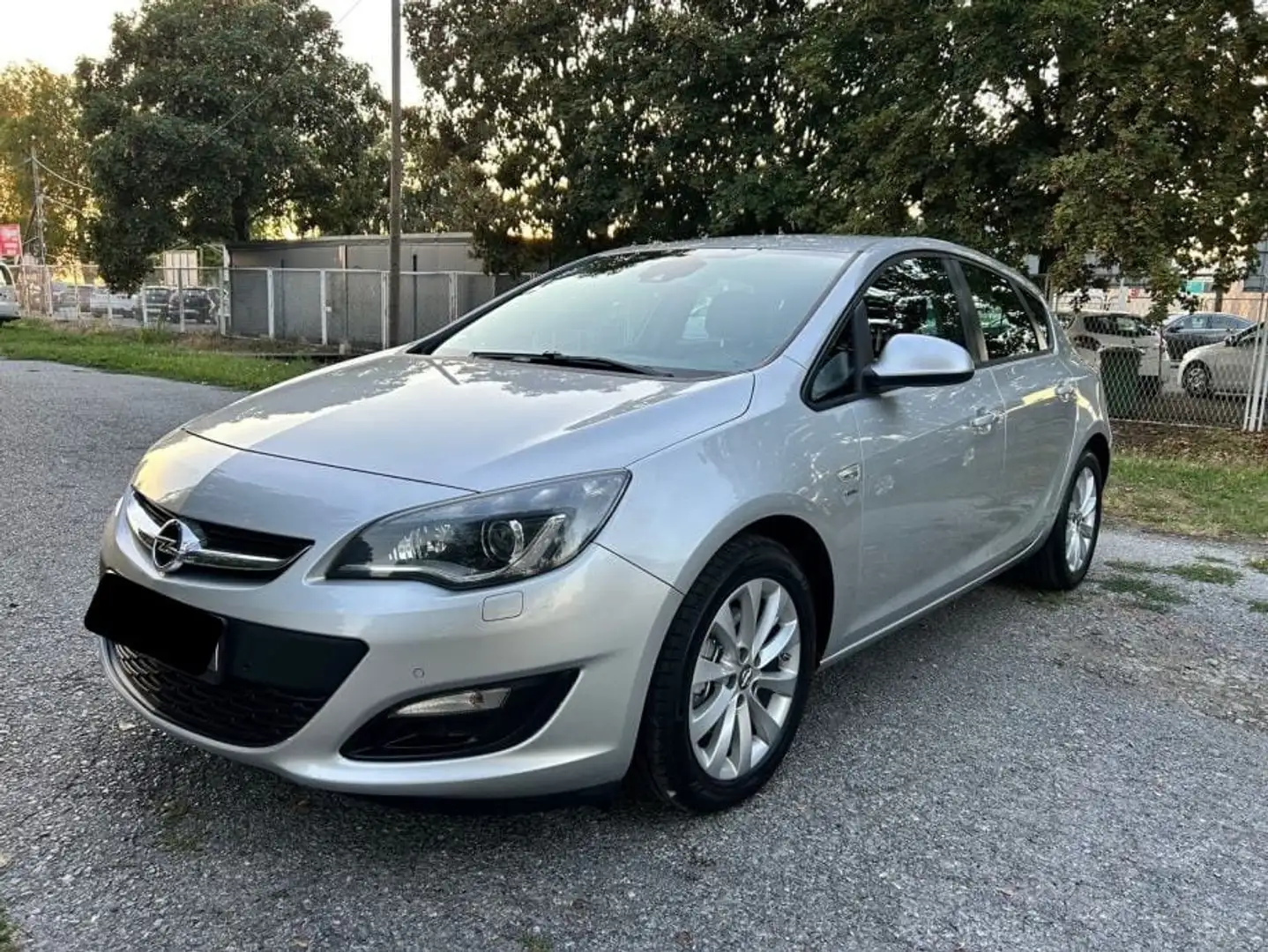 SEAT Ibiza Ibiza 1.4i 16v Reference Grijs - 1