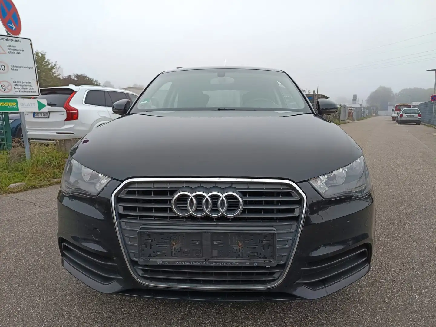 Audi A1 attraction Schwarz - 2