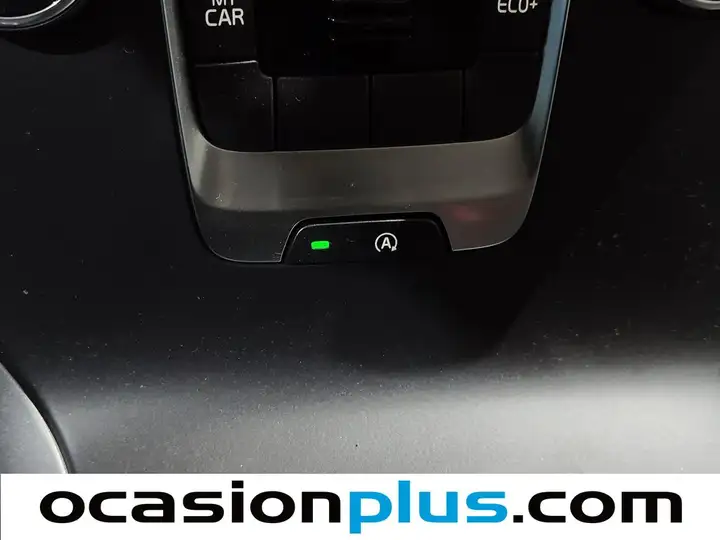 Volvo S40 2017, foto 9