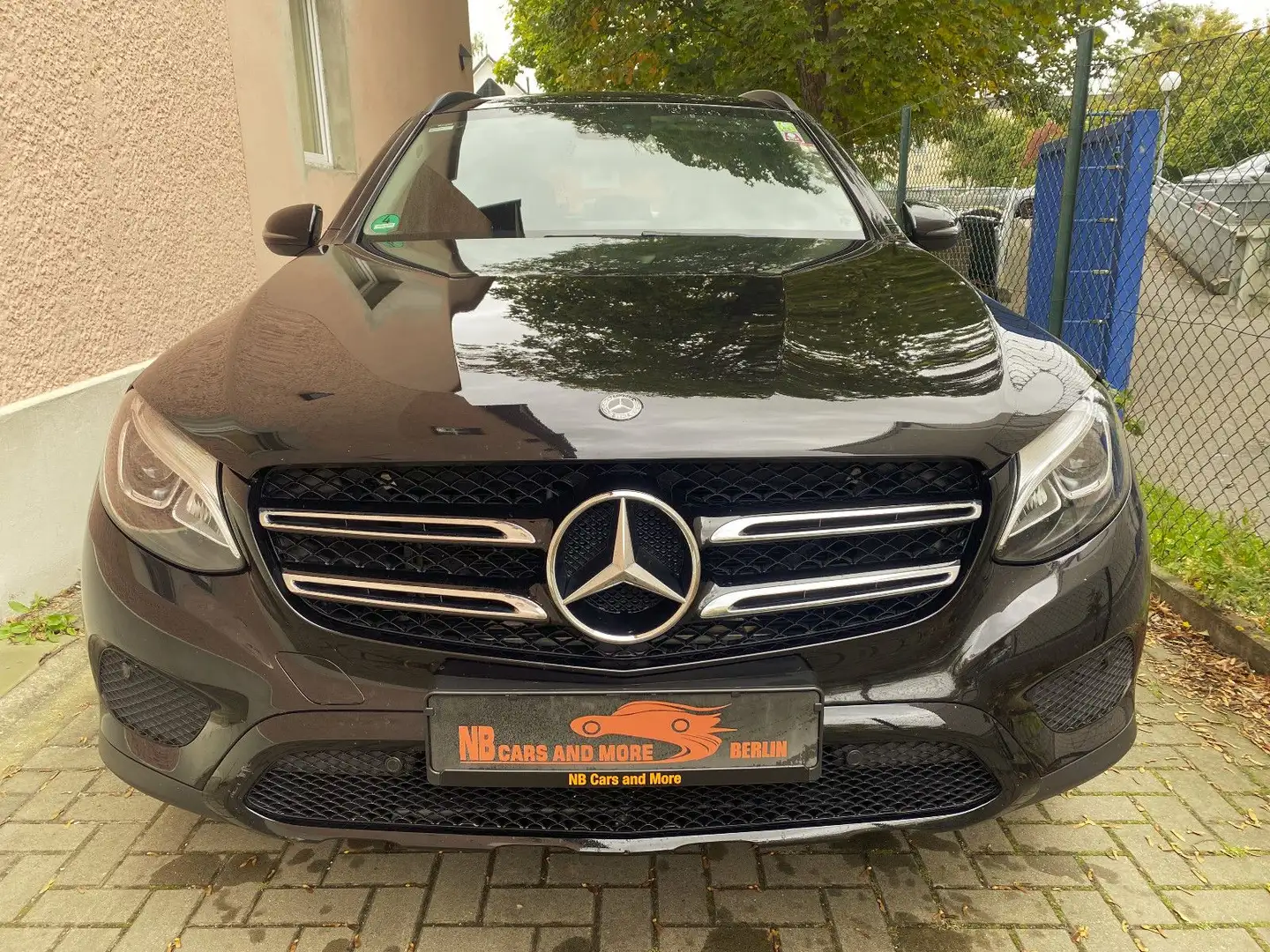 Mercedes-Benz GLC 220 d 4Matic aus 2. Besitz, 9G-tronic!!! Schwarz - 2