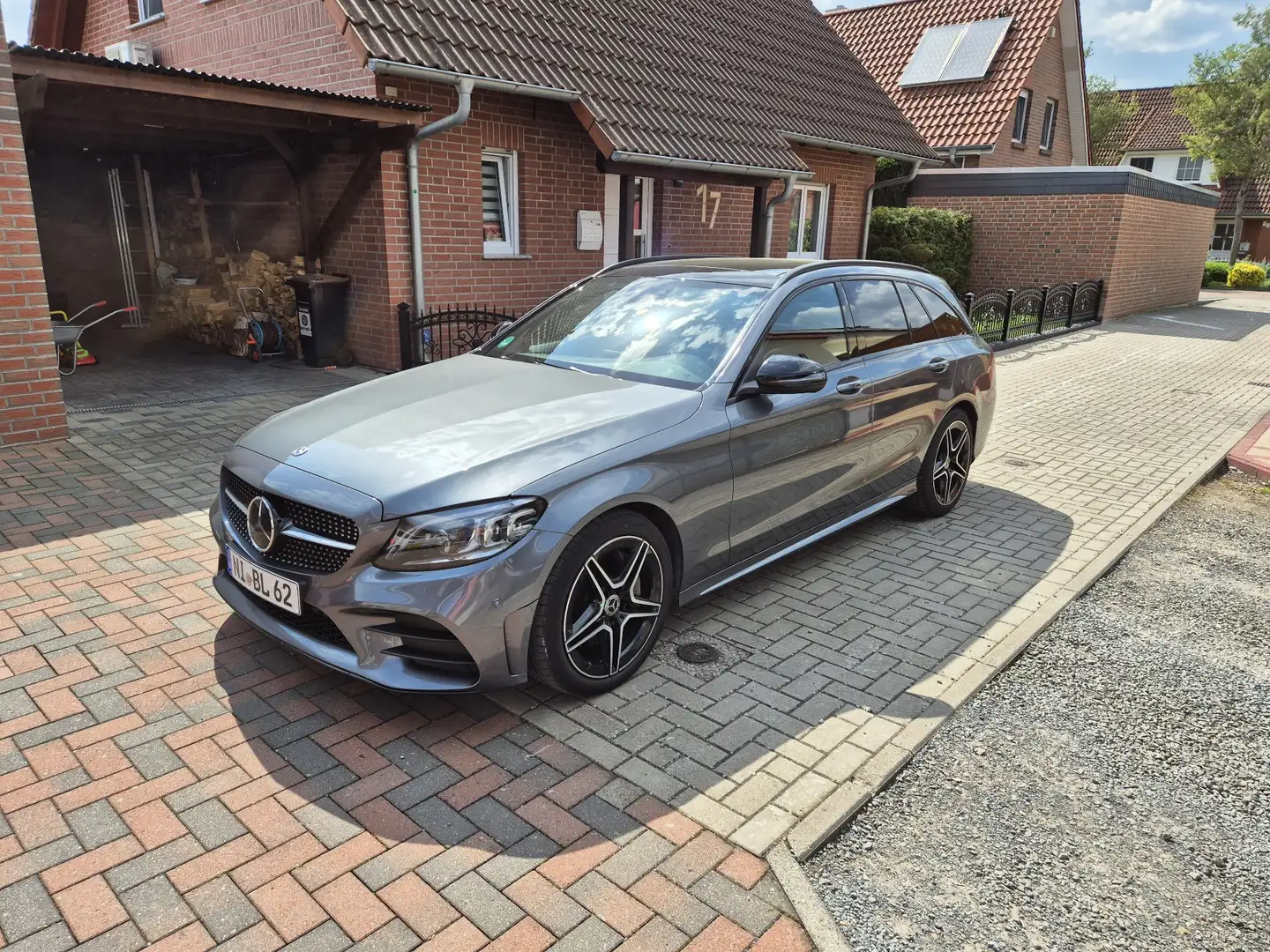 Mercedes-Benz C 300 d T 9G-TRONIC AMG Line Gris - 2