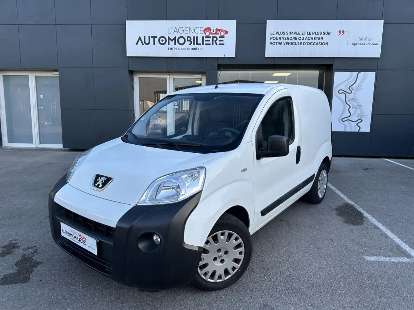 Peugeot Bipper 1.3 HDI 75cv PREMIUM Blanc - 1