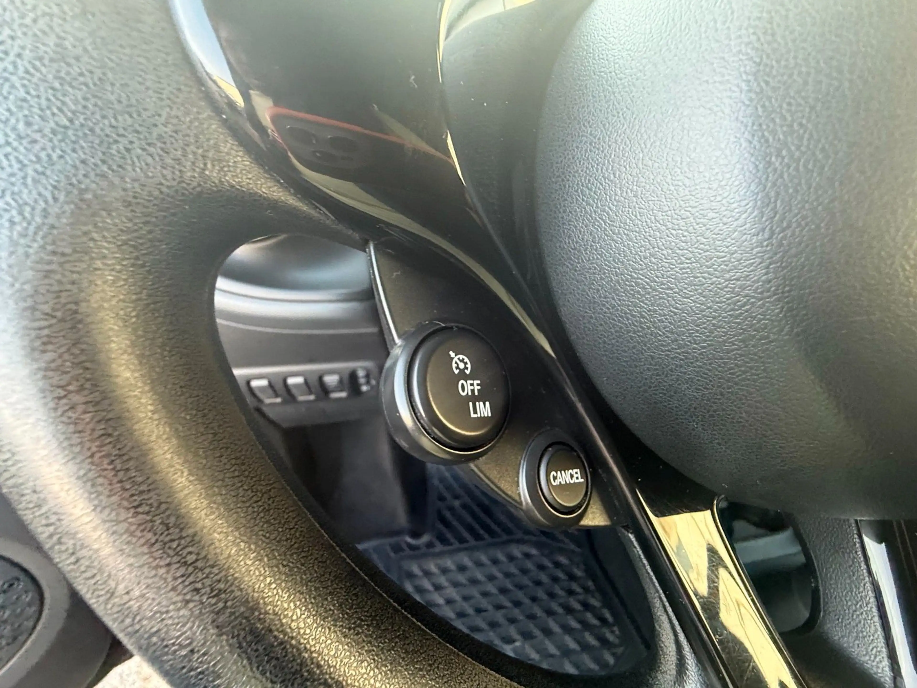 smart forTwo 52 kW 1.HAND/KLIMA/ALLWETTER/SERVO — photo 13