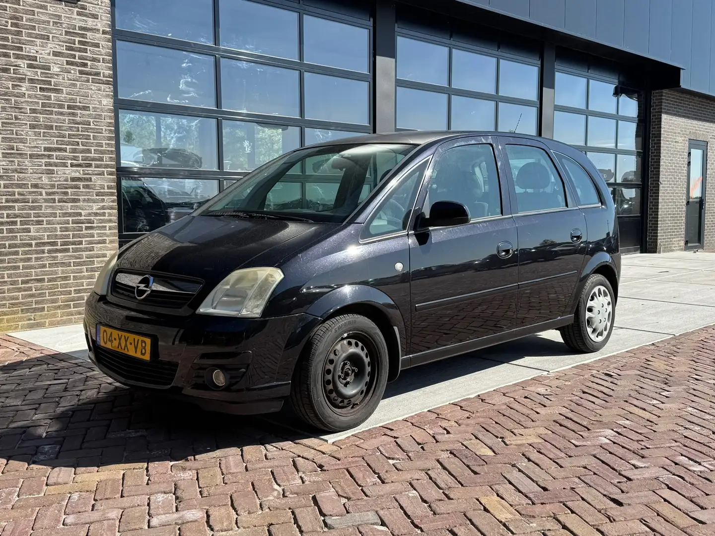Opel Meriva 1.8-16V Temptation | Inruil occasion | Trekhaak | Zwart - 1