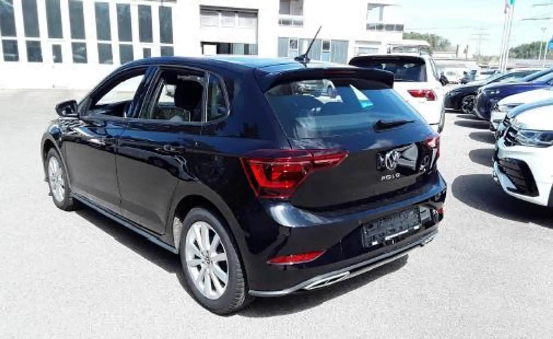 Volkswagen Polo 1.0 TSI DSG R-LINE KAM ACC LED-MATRIX NAVI Schwarz - 2