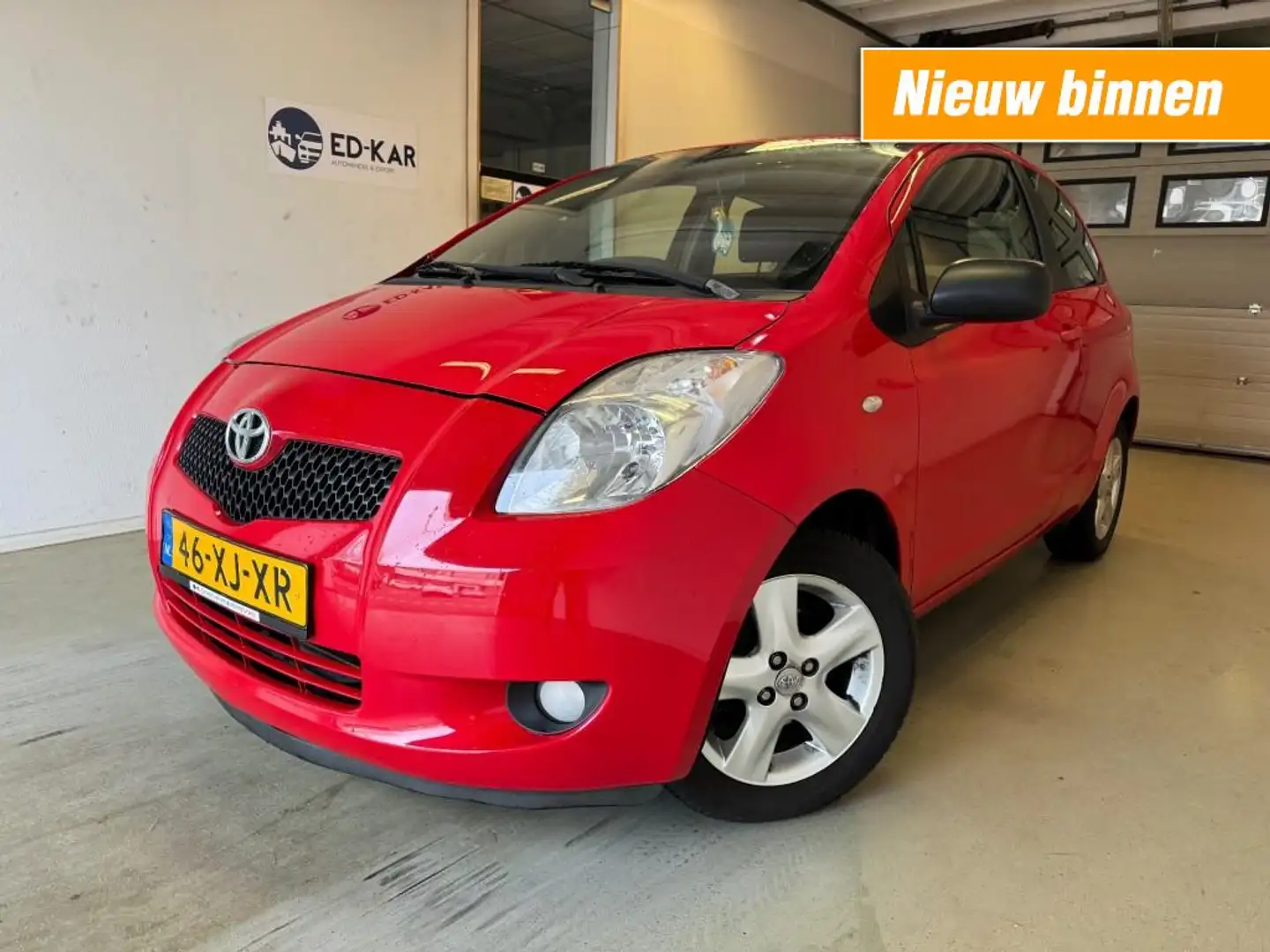 Toyota Yaris 1.3 VVTi Luna CLIMA LMV 2DE EIG. NAP APK 3-2025 Червоний - 1