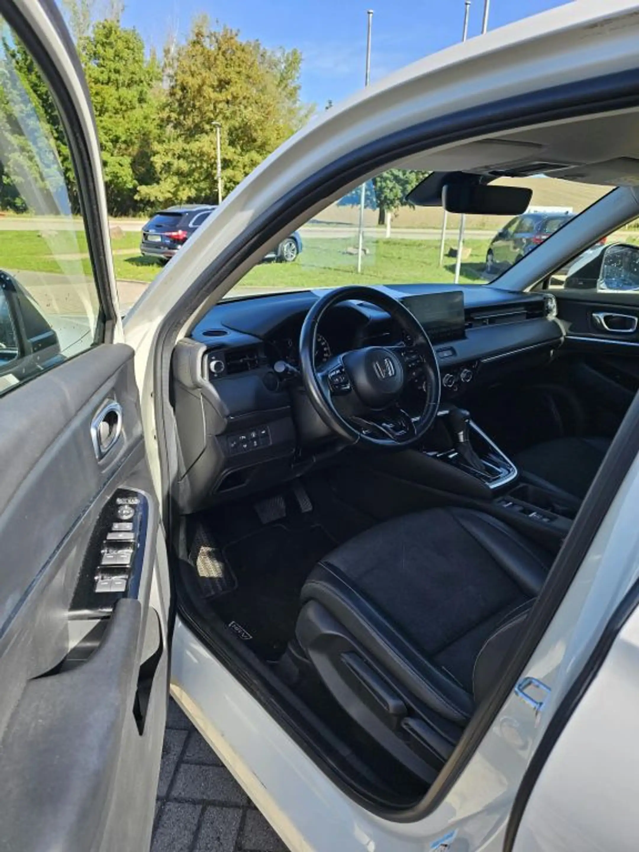 Honda HR-V e:HEV 1.5 i-MMD Hybrid Advance — photo 4