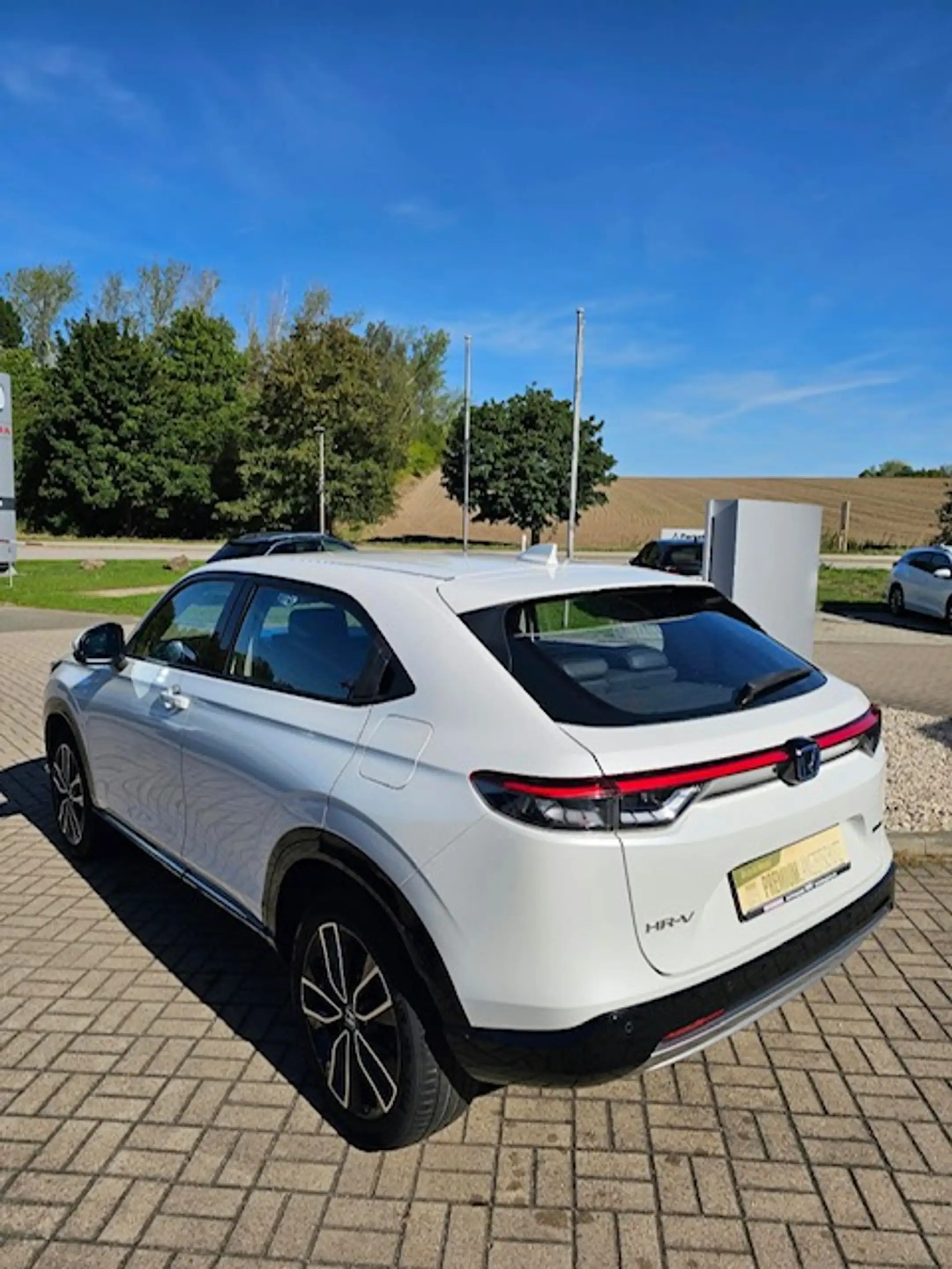 Honda HR-V e:HEV 1.5 i-MMD Hybrid Advance — photo 11