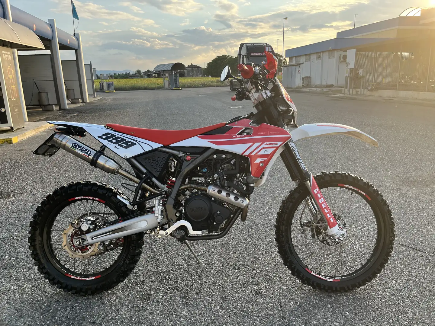 Fantic 125E XEF Performance Rosso - 1