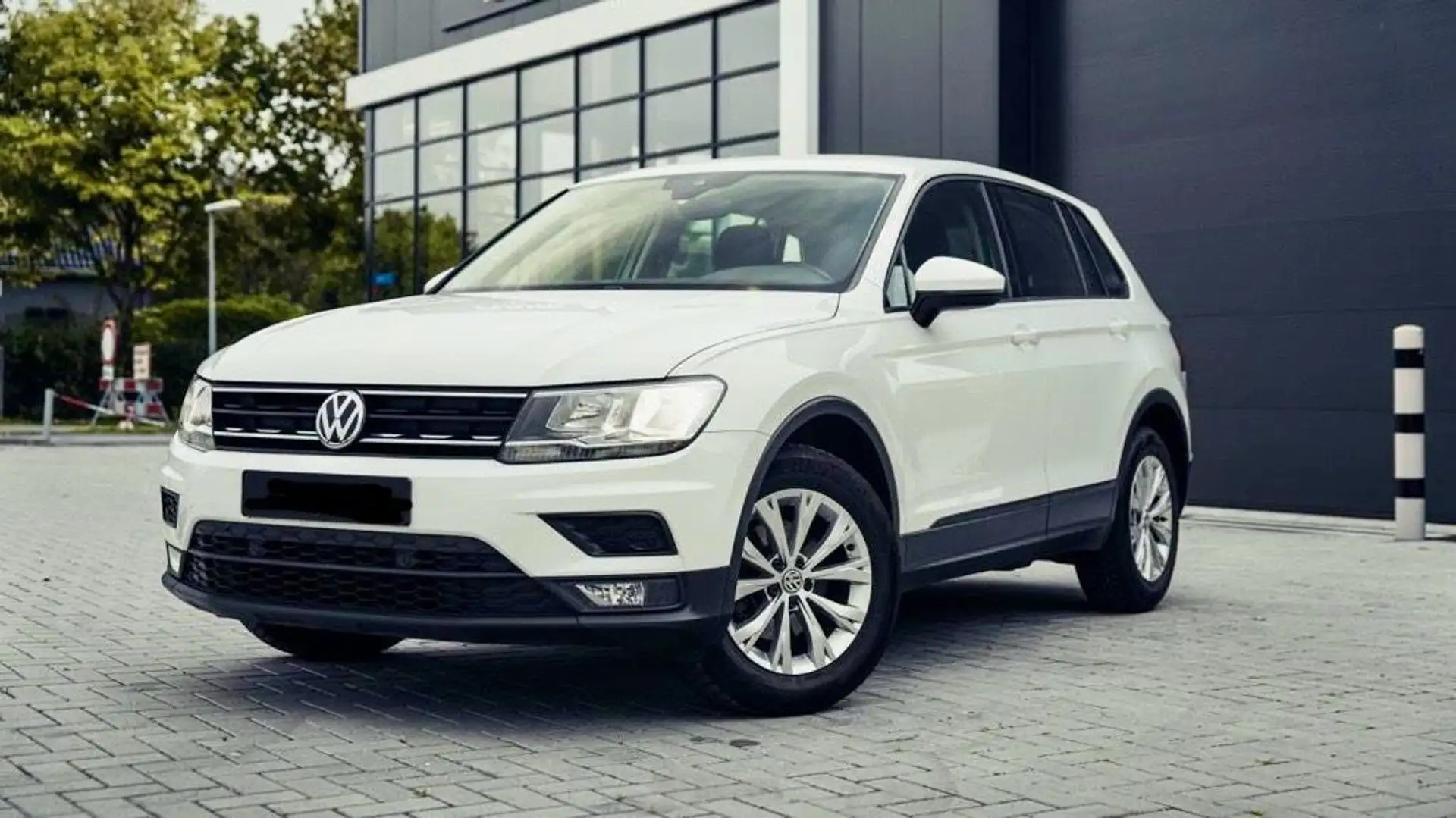 Volkswagen Tiguan 1.4 TSI Comfortline White - 2