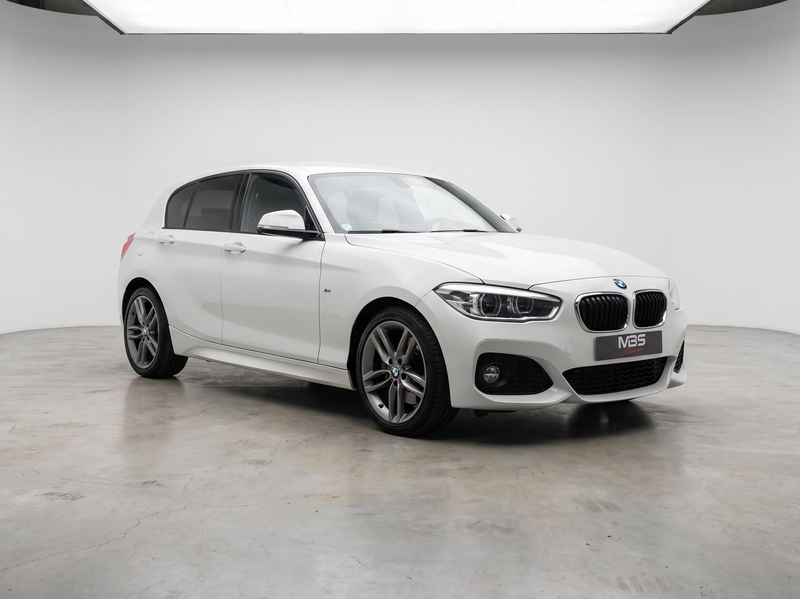 BMW 118 * PACK M * XENON* 5 PORTES* ALCANTARA* NAVI* — photo 2