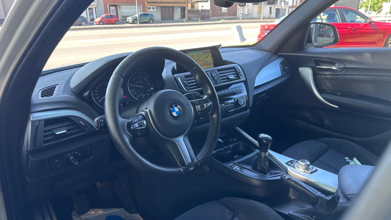 BMW 118 * PACK M * XENON* 5 PORTES* ALCANTARA* NAVI* — photo 6