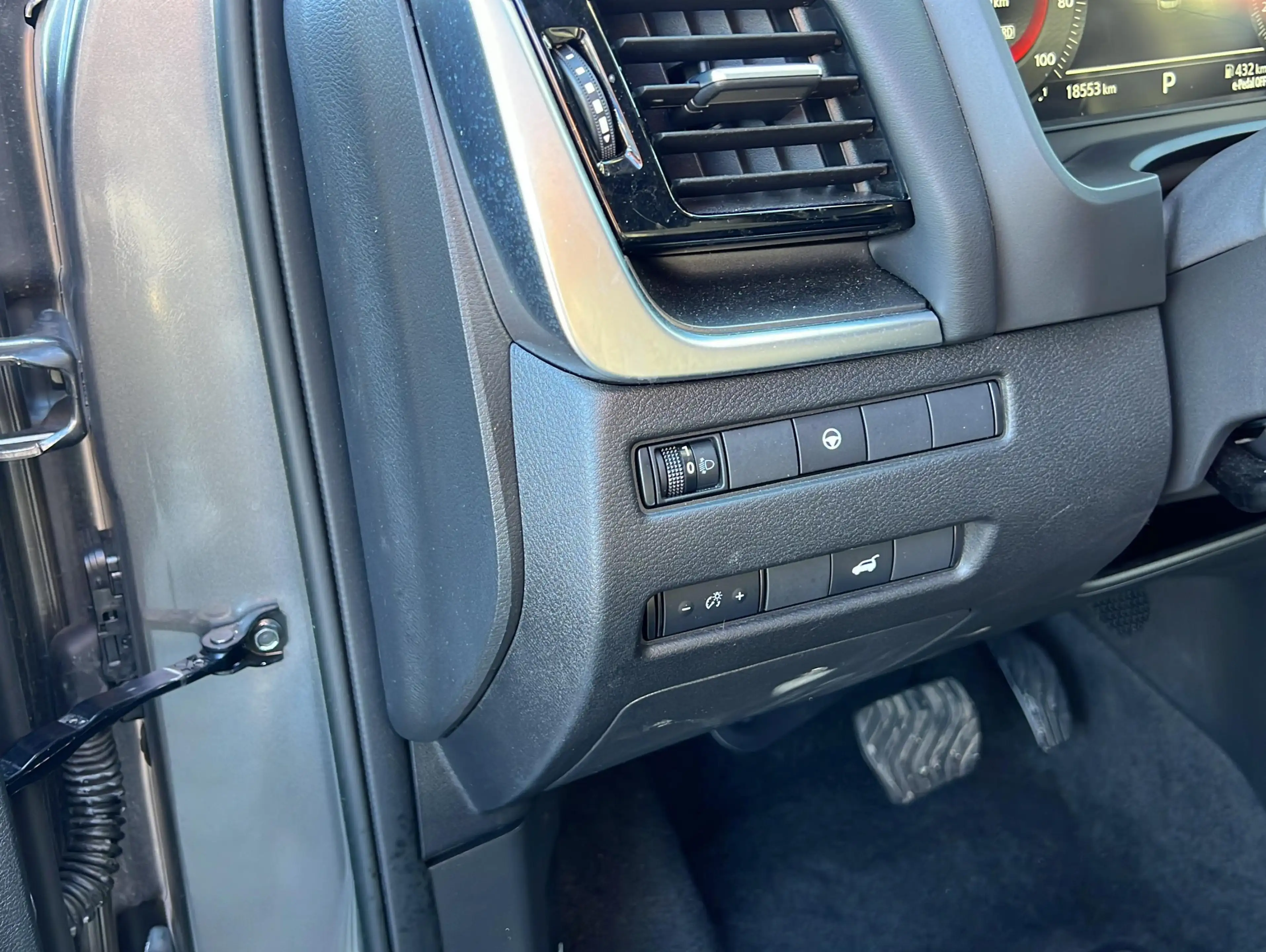 Nissan X-Trail 1.5 VC-T ePower N-Connecta*Navi*LED*DAB — photo 15