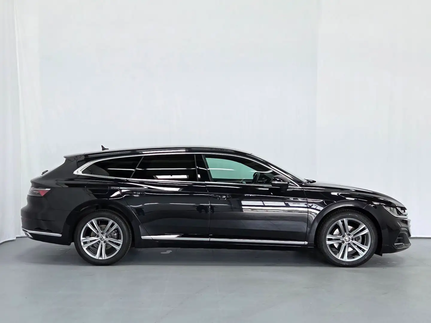 Volkswagen Arteon SB R-Line 2,0 TDI DSG  AHK Navi-Pro IQ-Light Schwarz - 2