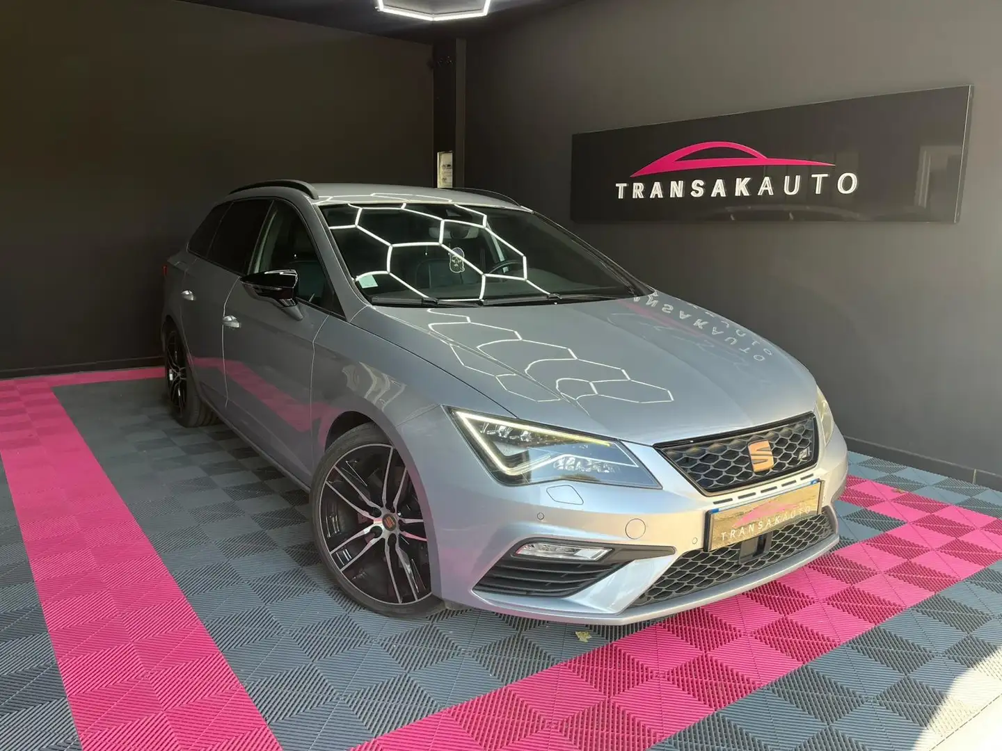 SEAT Leon Cupra Grijs - 1