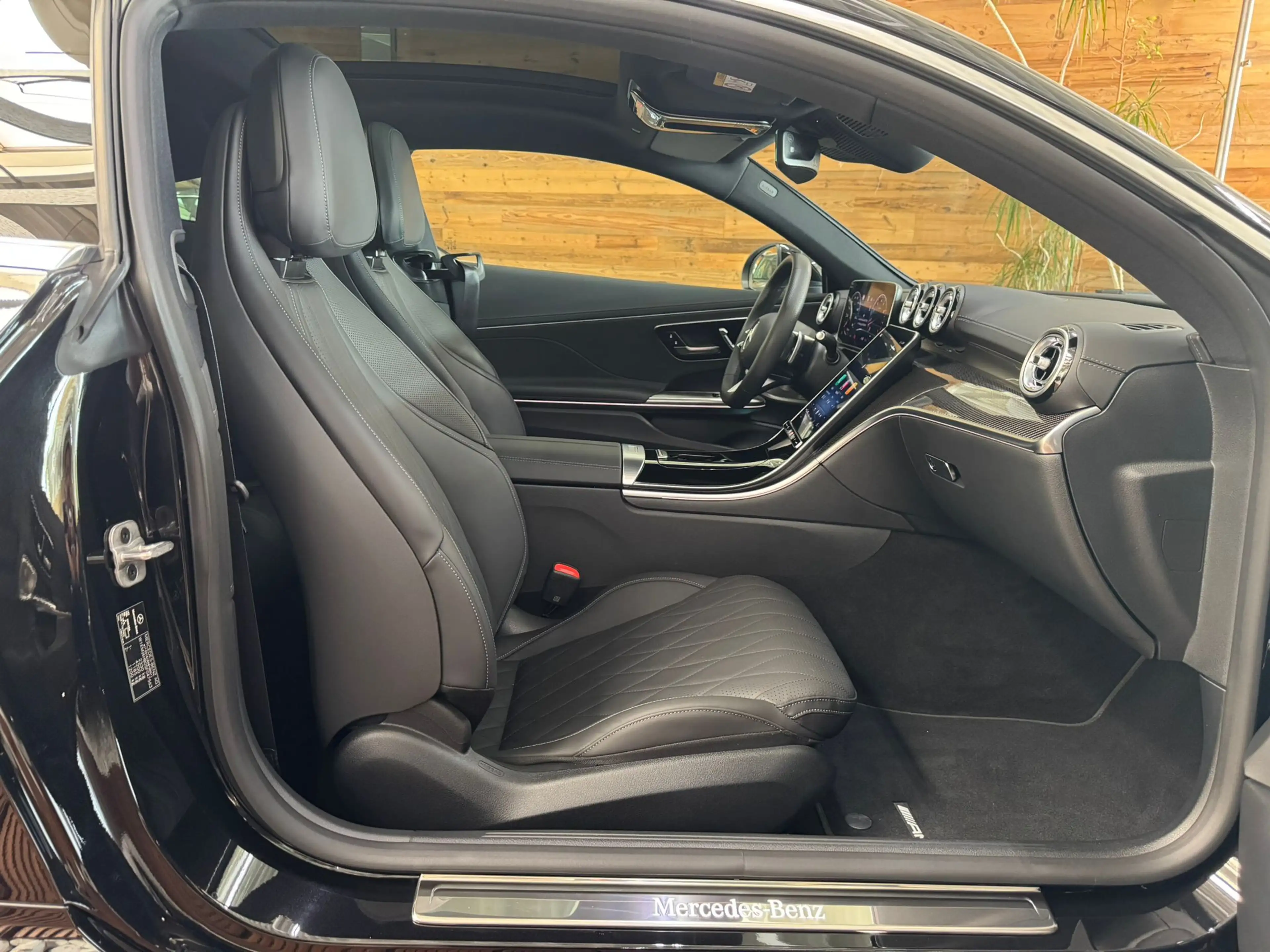 Mercedes-Benz CL 300 4M AMG Hinterachslk HUD PANO SITZBEL360° — photo 8