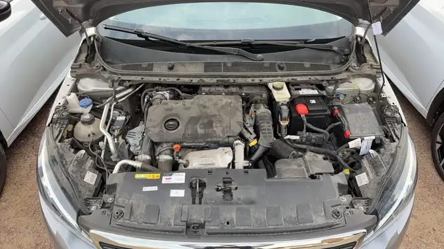 Peugeot 308 view 15