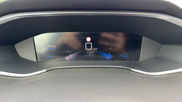 Peugeot 308 view 12
