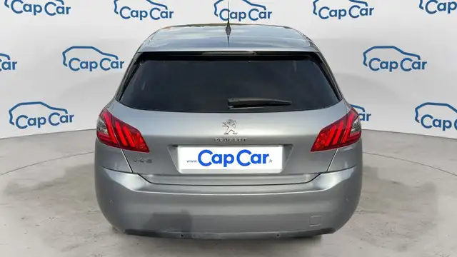 Peugeot 308 view 3
