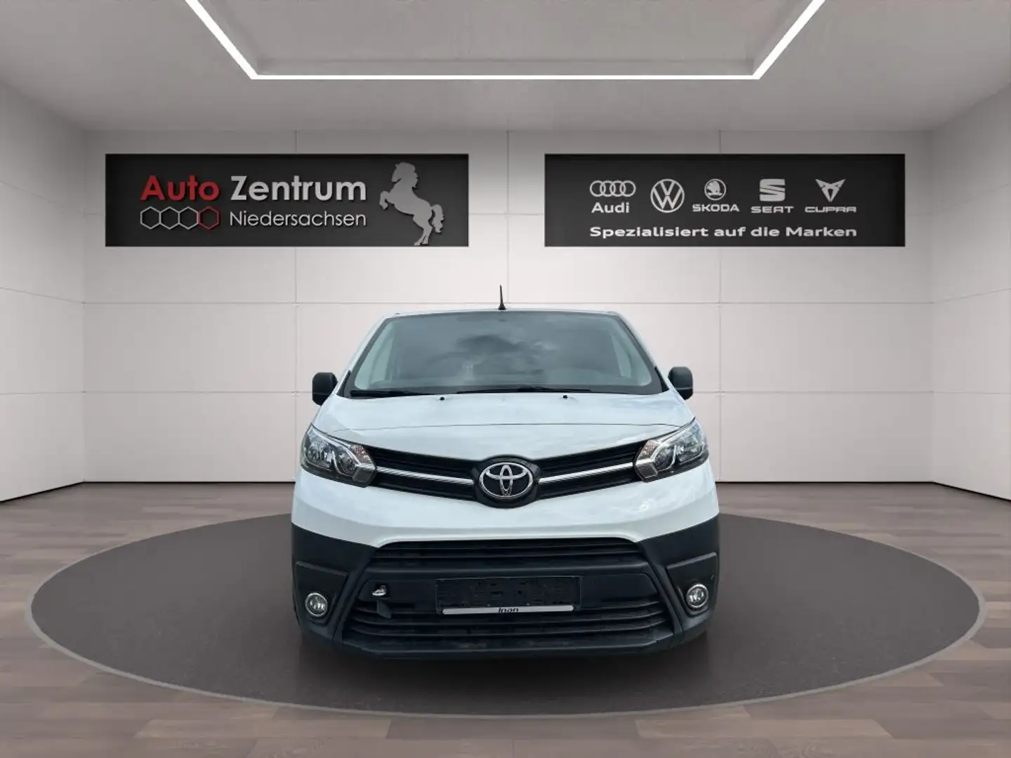 Toyota Proace 1,6-l-D-4D L1 Comfort Weiß - 2