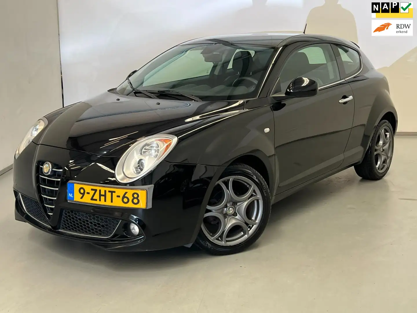 Alfa Romeo MiTo 1.4 Turbo Progression / Airco / LM velgen Nero - 1