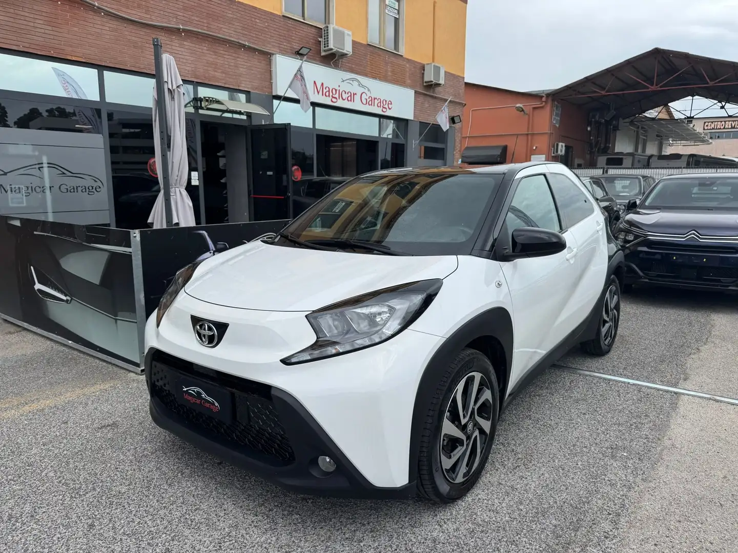 Toyota Aygo Aygo X 1.0 Trend 72cv Bianco - 1
