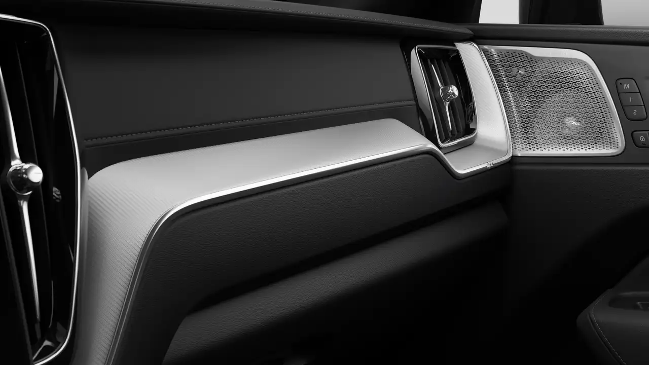 Volvo XC60 снимка Volvo XC60