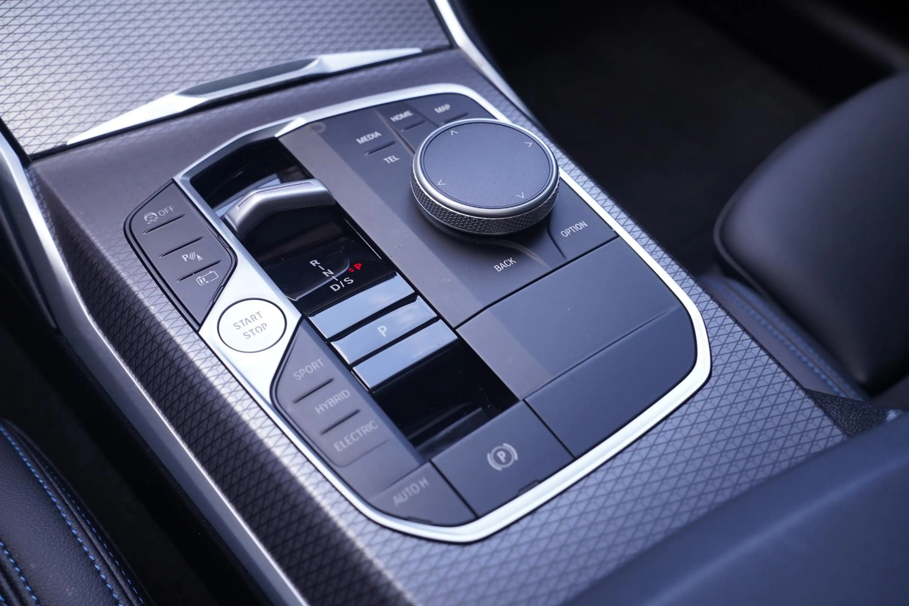 BMW 330 3-serie 330e M Sport Head up Schuifdak Camera Memo — photo 30