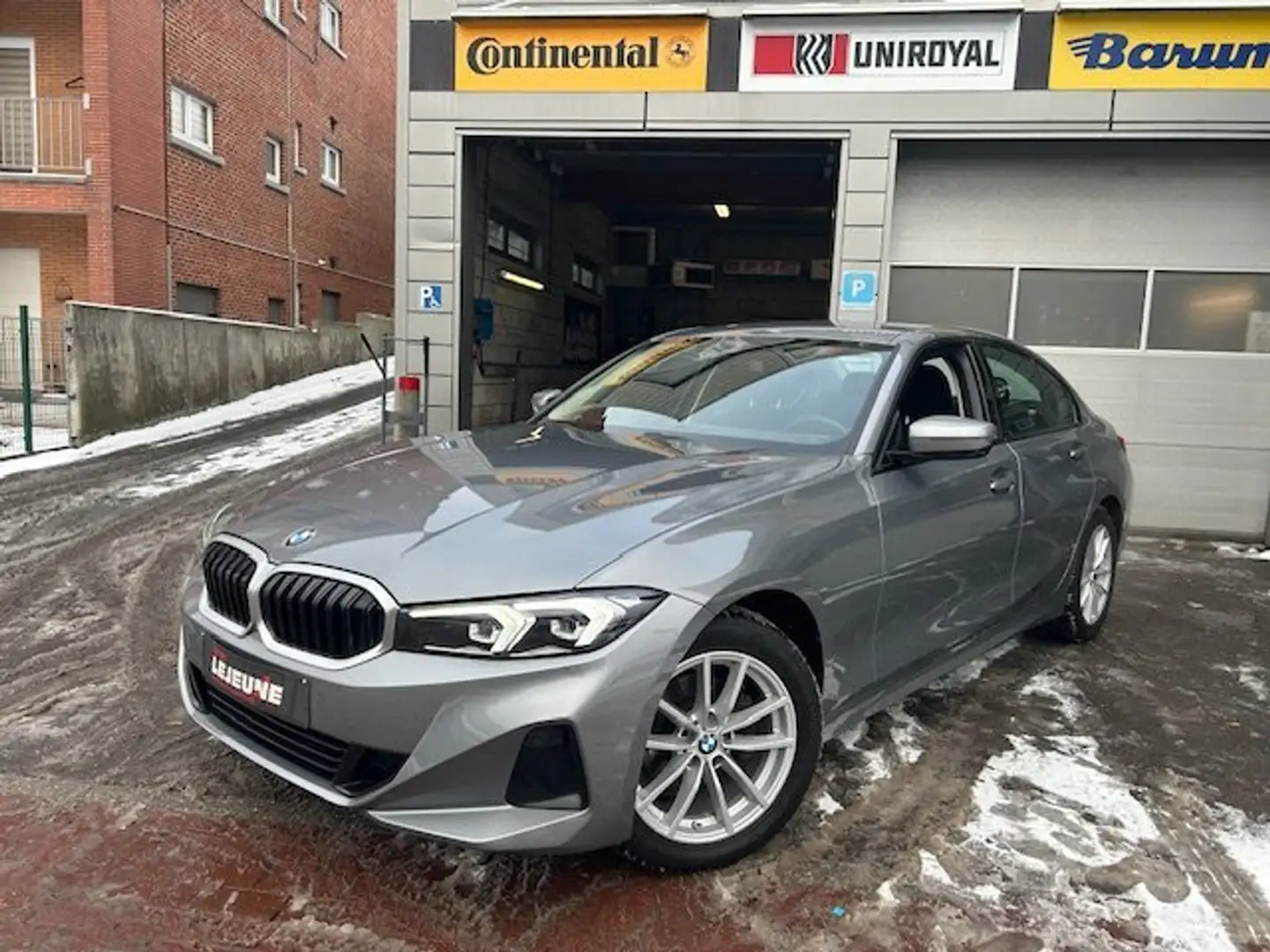 BMW 318 318 dA MHEV - Très belle! Garantie Plateado - 2