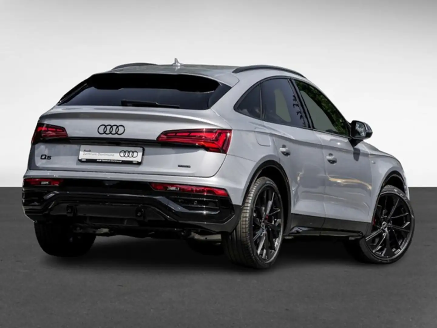 Audi Q5 Sportback 45 quattro S LINE PANO AHK B&O LM21 Silber - 2