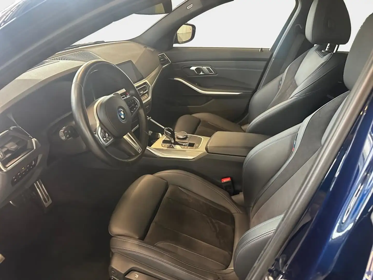 BMW 330 M Sport Blau - 1