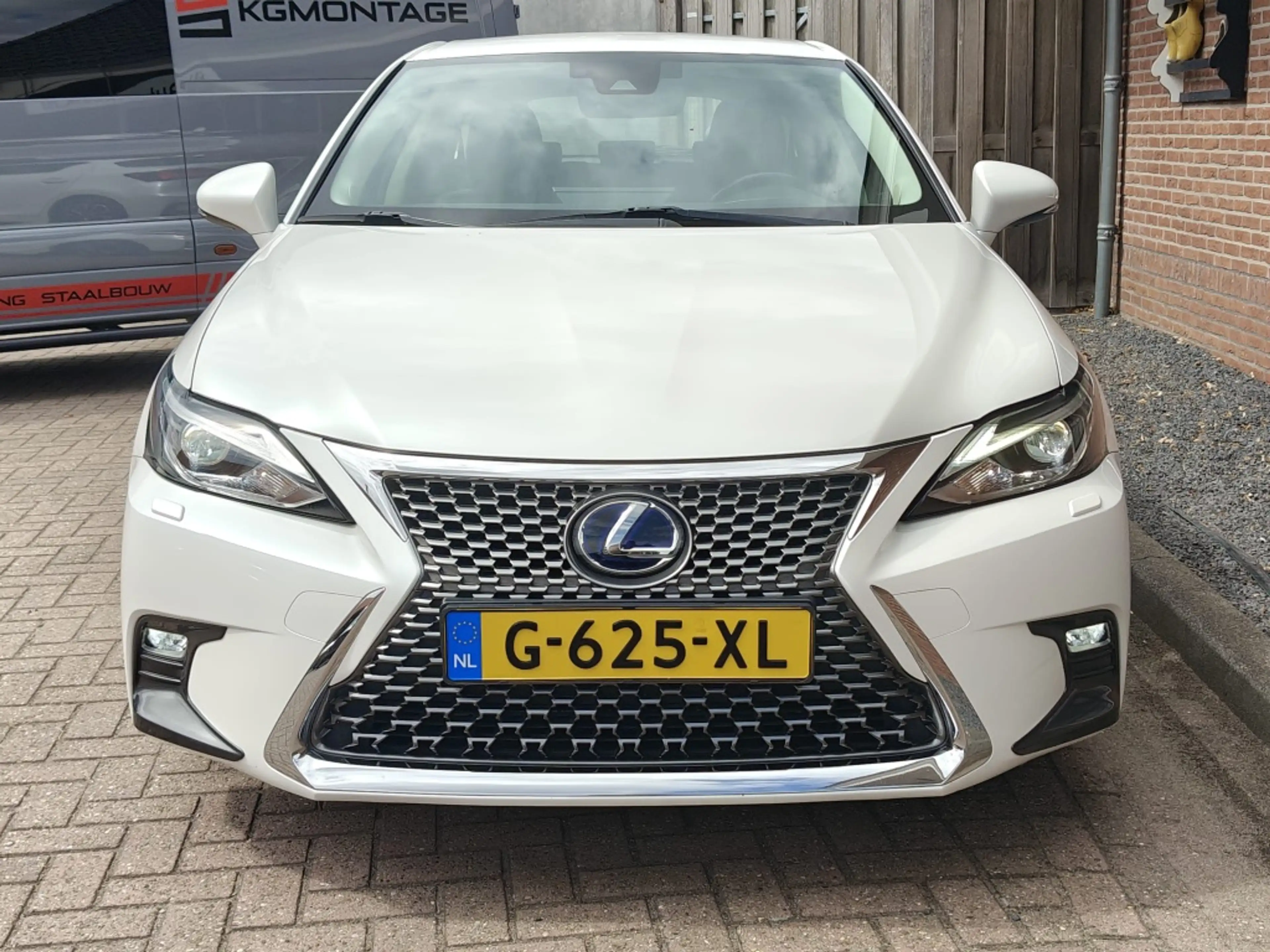 Lexus CT 200h Edition 30, CAMERA / NAVI / DEALER ONDERHOUDEN — photo 4
