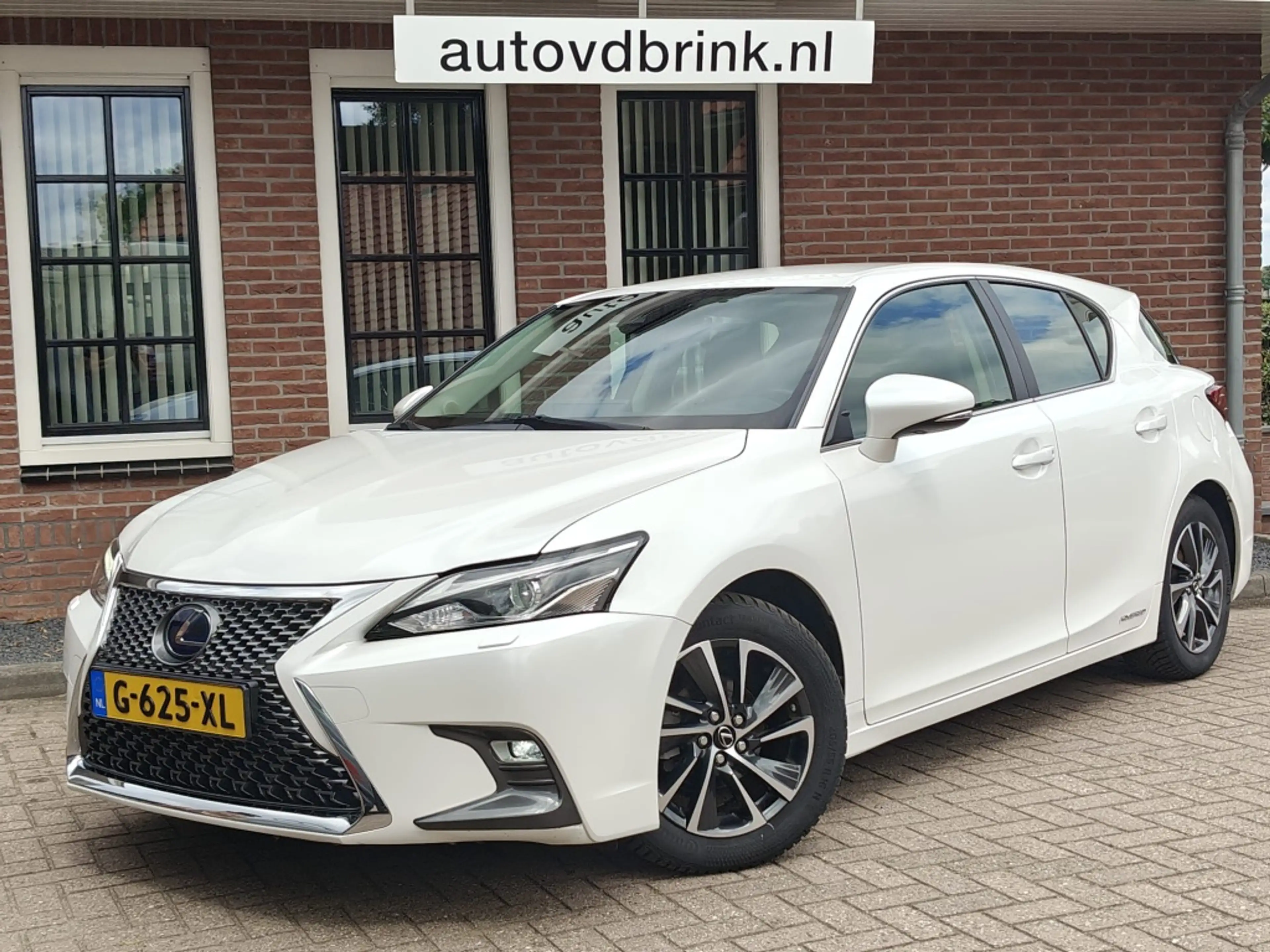 Lexus CT 200h Edition 30, CAMERA / NAVI / DEALER ONDERHOUDEN