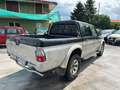 Mitsubishi L200 L200 Cab III d.cab 2.5 tdi Instyle Air 4wd Nero - thumbnail 4